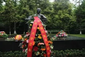 清华大学研究生支教团走进四川广安图片