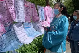 千佛山相亲会｜相亲会上吹起汉服风，美女一袭长裙惊艳现场图片