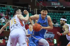 “无核”深圳队难敌首钢，主帅邱彪为沈梓捷缺席向公众致歉图片