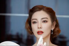 张雨绮参加节目造型照曝光 如时光亲手雕刻的美人图片