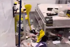 年轻女租客失联，房东上门一看吓呆：两个姑娘怎么会把房间住成这样图片