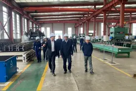 赵炳强深入山海关临港经济开发区调研企业发展情况图片