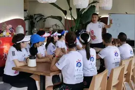成都龙泉驿“社区跑团”跑出社区运动新风尚图片