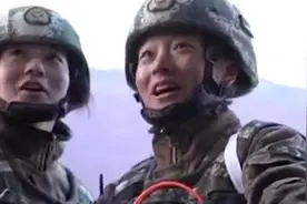反差萌！预备特战女兵闯鬼屋喊“biubiubiu”视频封面