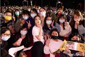 Ella新电影获Selina和Hebe到场助阵 儿子劲宝随爸爸现身图片