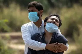 全球新冠肺炎死亡人数破300万 Covid-19 deaths pass three million worldwide图片