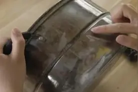 锅又脏又锈，给它做个“面膜”3分钟，白净又透亮图片