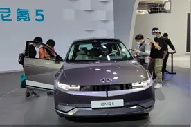2021上海车展特别报道｜电动汽车站C位，自主合资短兵相接图片