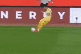 西乙：德托马斯失点武磊替补 西班牙人1-1止5连胜图片