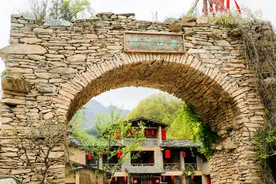 「中国有约」陕西柞水：旅游扶贫促增收，“终南山寨”打造乡村振兴新样板图片