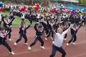 运动会上，老师和学生齐跳“猩猩舞”视频封面