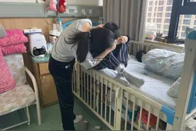 才15岁啊！浙江患癌男孩2次手术7次化疗，心愿让人泪崩：妈妈，你听了别难过……图片