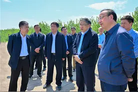 长江委主任马建华赴安庆开展汛前检查图片