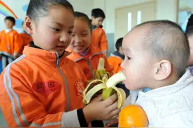 幼儿园里，“二宝”已占半壁江山图片