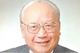 没想到！钱伟长百米跨栏13秒4，还曾入选国足图片