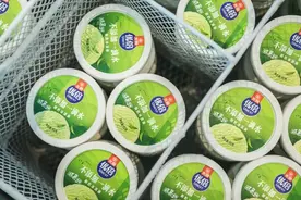 一口吃掉整个春天，优倍鲜奶冰淇淋龙井茶风味全新上市图片