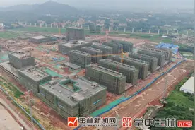 玉林职业技术学院计划秋季期招生 一期25栋建筑主体建设月底完成图片