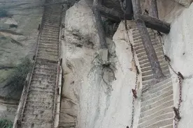 智取华山路图片