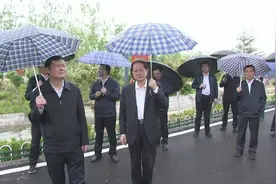 ​泰安市新时代文明实践中心建设工作暨乡村文化振兴现场观摩会议与会领导来新泰市观摩指导工作图片
