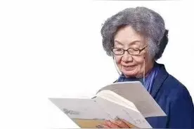 世界读书日专评｜《掬水月在手》：书和电影的水月交映图片