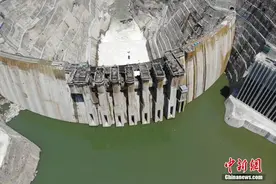 世界在建最大水电站白鹤滩电站蓄水高程已超716米图片