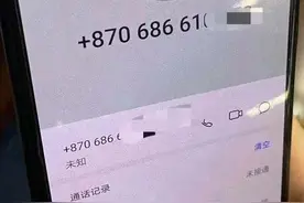 “开门啊！开门！”民警边喊边敲门，3分钟后，女孩才出来图片