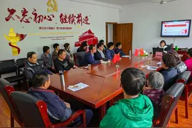 乡音方言讲党史，宝山这位“80后”宣讲员接地气图片
