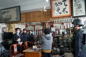 壹现场丨刚柔并济7年“恩怨房”自行腾退 曾扬言“杀了我也不腾退”图片