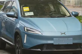 小鹏汽车新车就坏遭投诉：轮胎发出巨大噪声 像飞机起飞轰鸣声图片