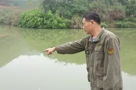 “今天就算拼了老命，也要把两个孩子救起来”图片