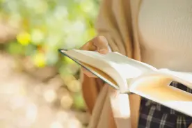 我在拼多多买了5本正版好书，只要一杯星巴克咖啡的钱图片