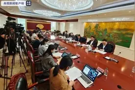 冲上热搜！关于孩子作业！刚刚，教育部重磅发声！网友点赞：快点落实图片