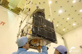 齐鲁卫星整装待发！“齐鲁一号”和“齐鲁四号”将于明日首次发射图片
