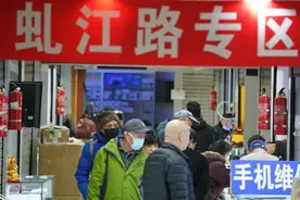 又现“烟火气”！侬熟悉的“虬江路”回来了图片