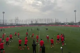 中超联赛到底算什么？中国足球实在太让人看不懂了图片