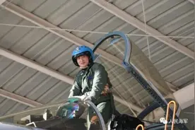 “人民英雄”张超牺牲5周年，爱妻张亚深情撰文《爱，在海天间》图片