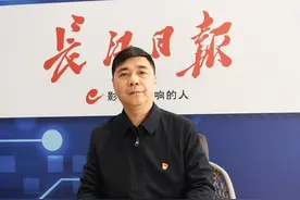 市民网上办理制卡迟迟无进展，市人社信息中心：存在慢和浮的问题图片