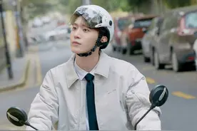 机车少年上线！范丞丞最新写真释出 帅气洒脱酷感十足图片