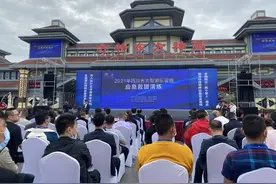 绵阳“方特”太空梭突然停运？周知！游乐设施应急演练正在进行图片