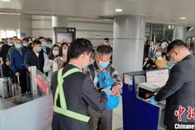太原机场五一假期运营92条客运航线 部分线路机票有折扣图片