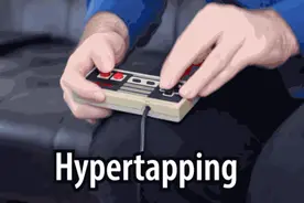 《俄罗斯方块》有了能破纪录的新操作方法，甚至可以用脚图片