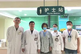 国内首例！高龄产妇孕晚期发现嗜铬细胞瘤 省立医院为其成功切除图片