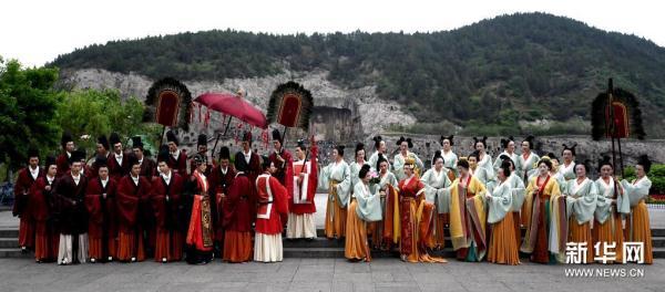 文昭皇后破解版（国宝复活记真人版龙门石窟帝后礼佛图是怎样炼成的）