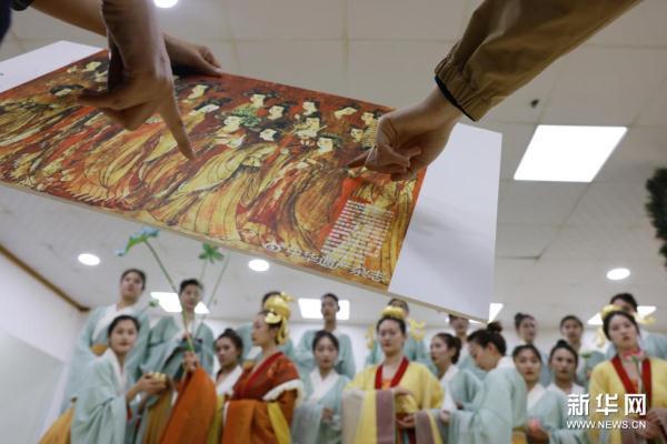 国宝“复活”记——真人版龙门石窟《帝后礼佛图》是怎样“炼”成的