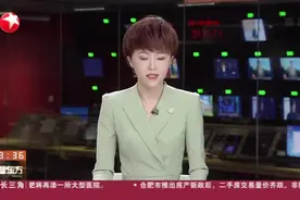 动车旅客突发疾病  55名医生进行“饱和式救援”视频封面