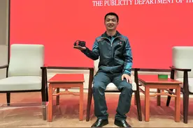 对话劳模快递小哥康智：每个快递员都是“时间管理大师”图片