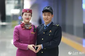 探访铁路“夫妻档”的值乘之旅：最多的交集是在车站上图片