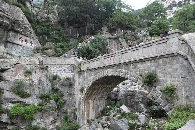 “五一”泰山旅游攻略丨四大经典登山线路！雄奇/人文/秀美……