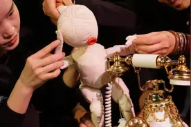 送票‖戏剧谷大波福利来袭！快来静安度过一个被戏剧包围的“五一”→图片