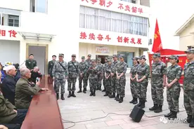 这首唱给老兵的歌，引发掌声雷动……图片